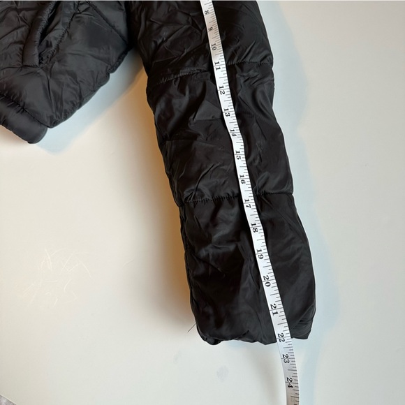 Ambiance Women’s Cropped Puffer Jacket Small Black Zip Front Long Sleeve - Picture 6 of 8